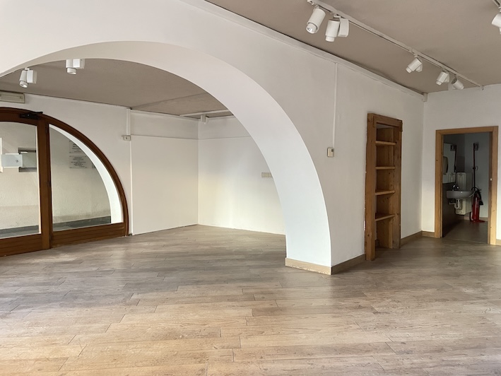 Cavalese – Locale commerciale nel cuore del paese