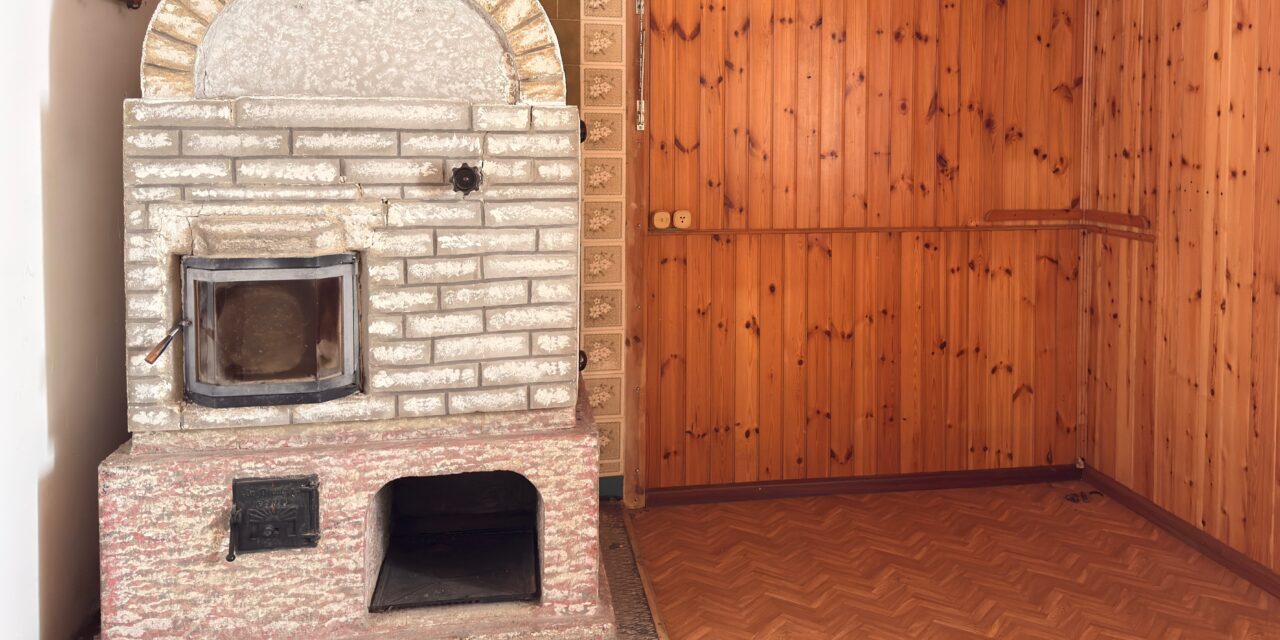 Molina – Casa singola da ristrutturare
